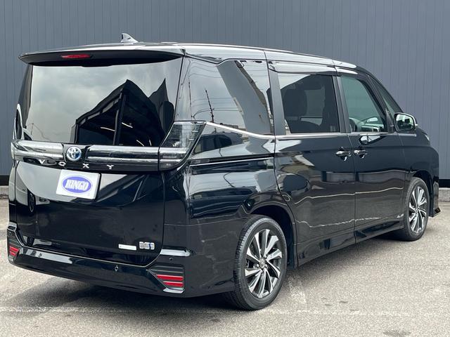 
								TOYOTA VOXY S-Z 2022 full									