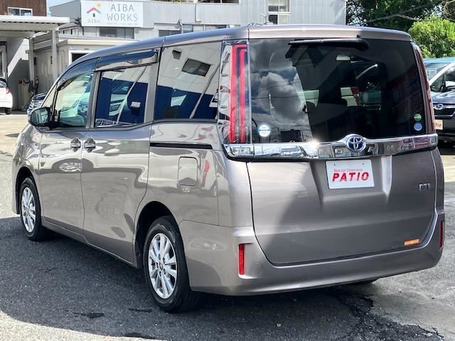 
								TOYOTA NOAH 2019 full									