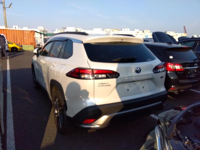 
								TOYOTA COROLLA CROSS 2021 full									