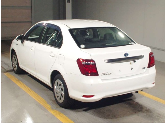 
								TOYOTA AXIO EX HYBRID 2019 full									