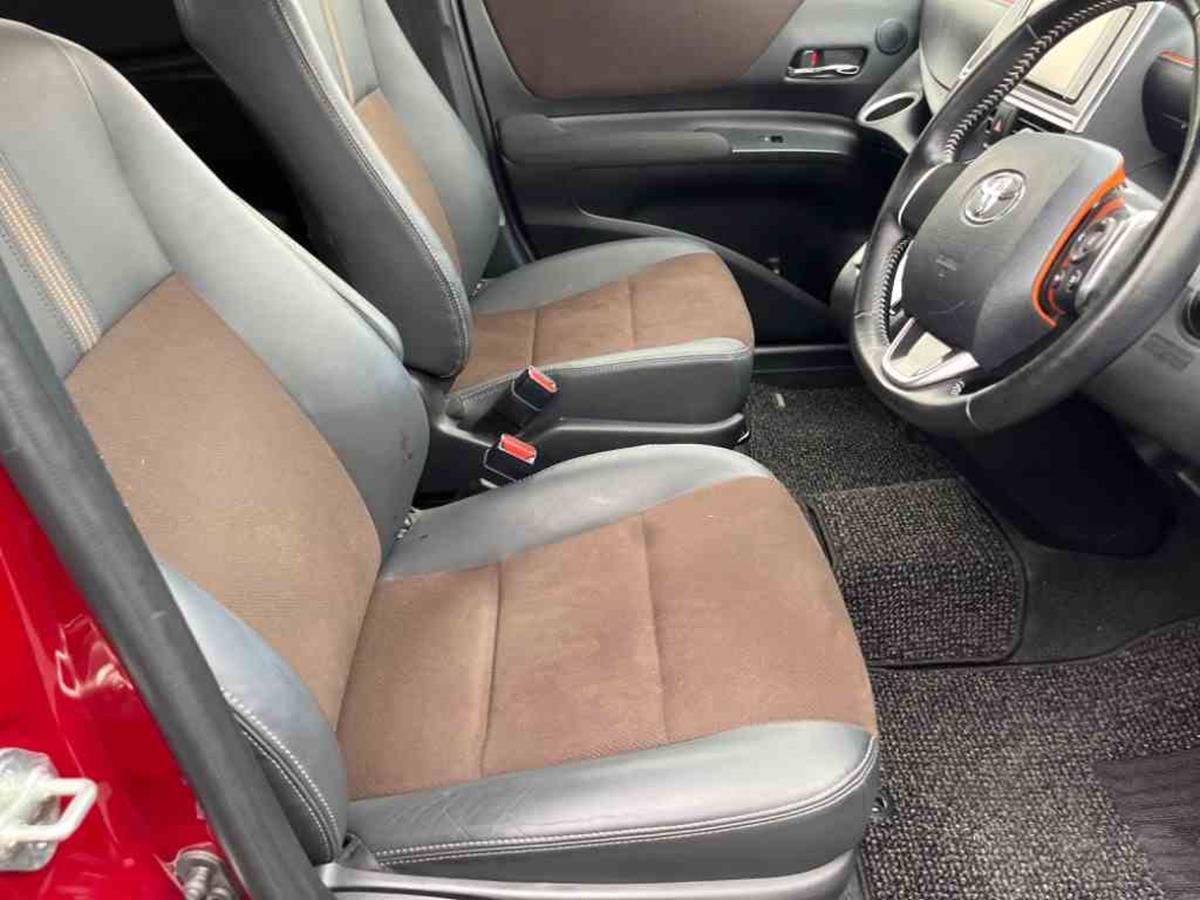 
								TOYOTA SIENTA 7 SEATER NON HYBRID 2019 full									