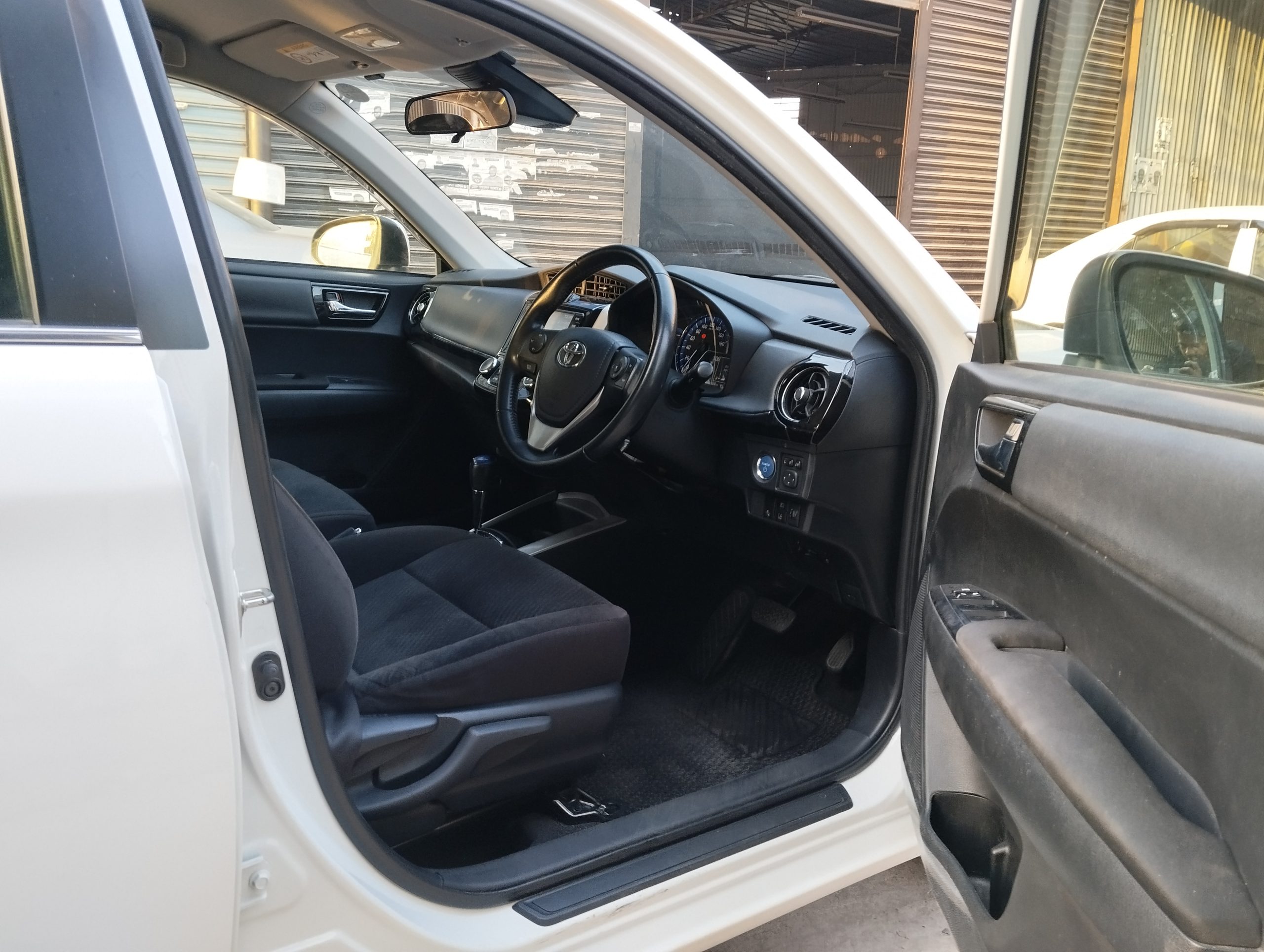 
								TOYOTA AXIO G 2018 full									
