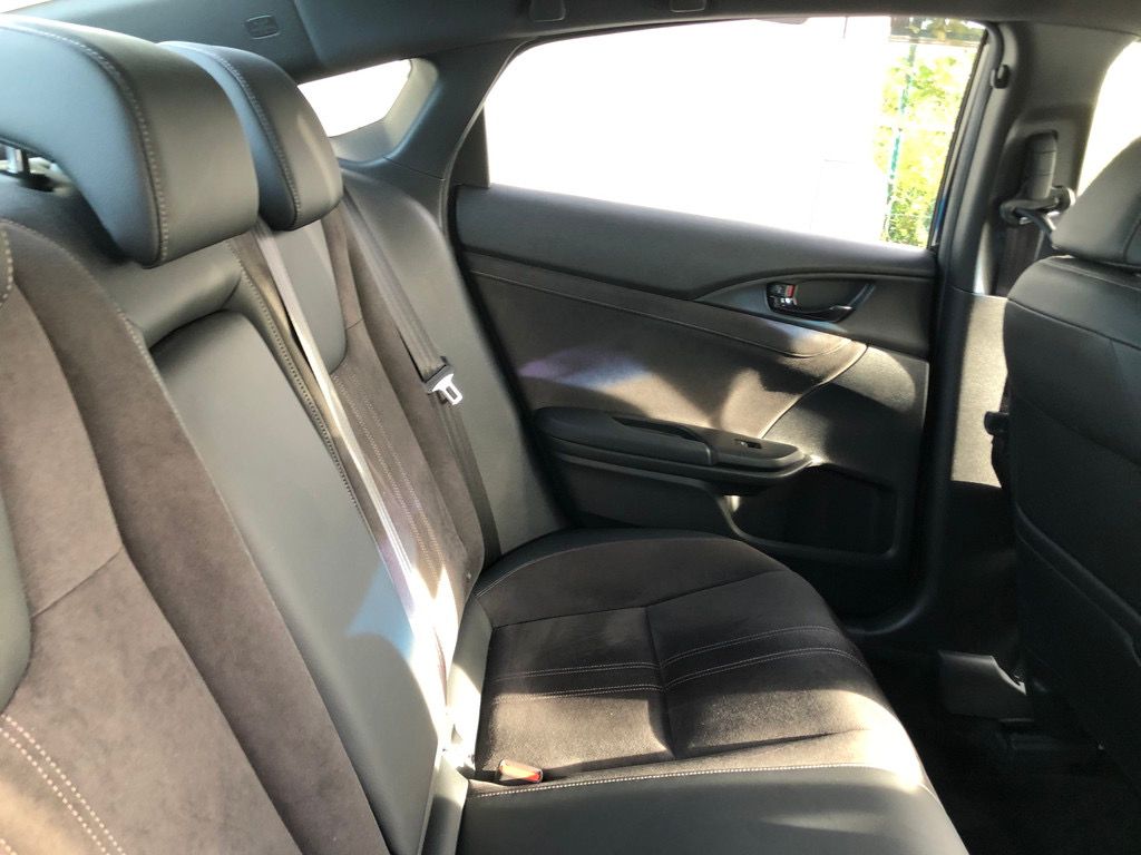 
								HONDA INSIGHT EX BLACK STYLE HYBRID PACKAGE 2019 full									
