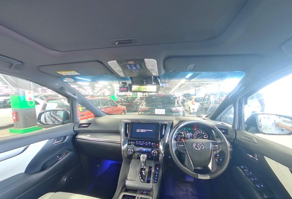 
								TOYOTA ALPHARD EXECUTIVE LOUNGE HYBRID 2019 full									