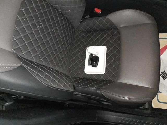 
								TOYOTA CH-R 2020 full									