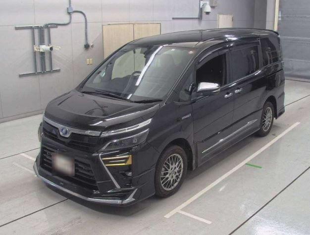 
								TOYOTA VOXY 2019 full									