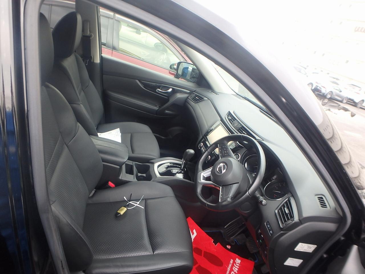 
								NISSAN XTARIL 2019 full									
