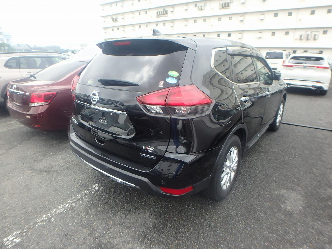 
								NISSAN XTARIL 2019 full									