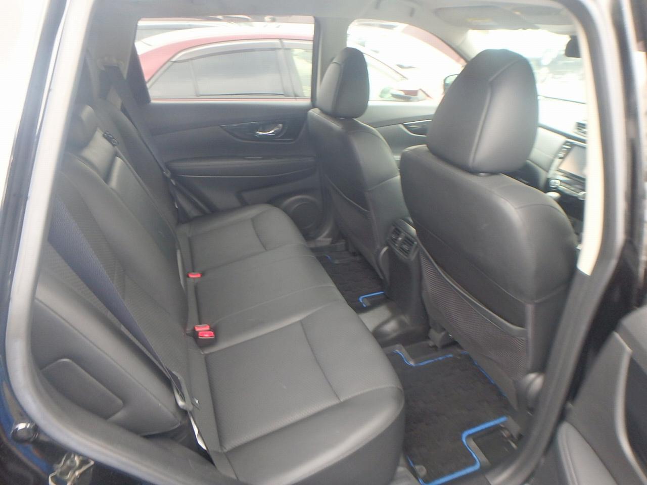 
								NISSAN XTARIL 2019 full									