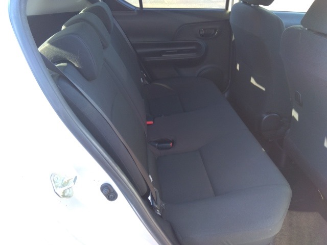 
								TOYOTA AQUA  2019 full									