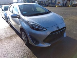 TOYOTA AQUA  2019