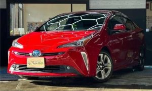 TOYOTA PRIUS 2020