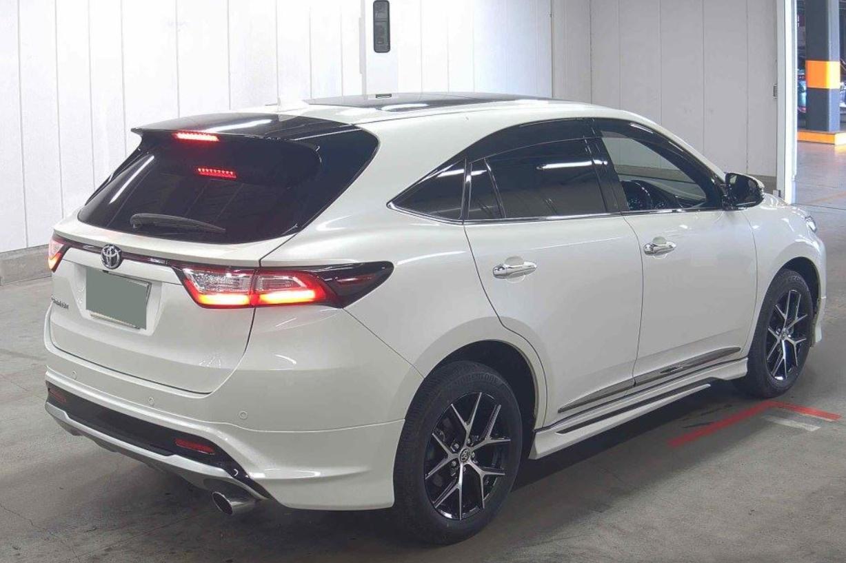 
								TOYOTA HARRIER 2020 full									