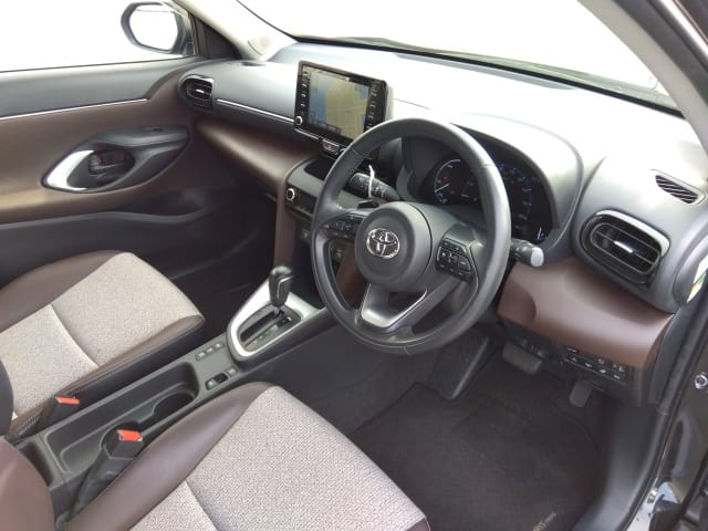 
								TOYOTA YARIS CROSS 2020 full									
