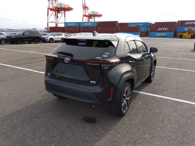 
								TOYOTA YARIS CROSS 2020 full									