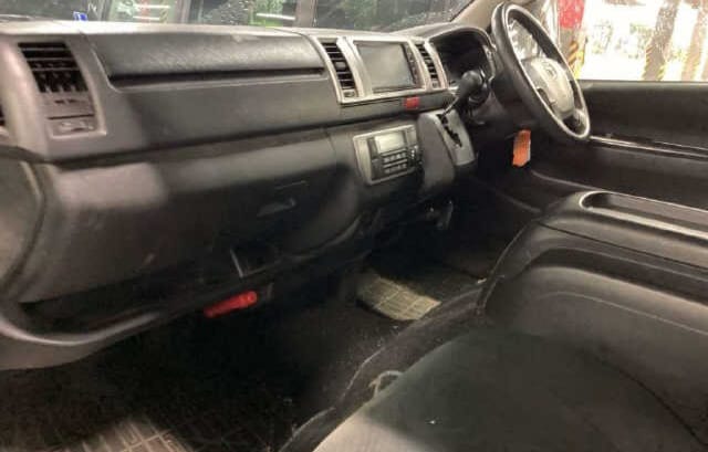 
								HIACE SUPER GL KEY START 2019 full									