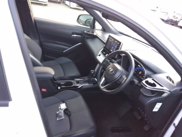 
								Toyota Corolla Cross HYBRID 2021 full									