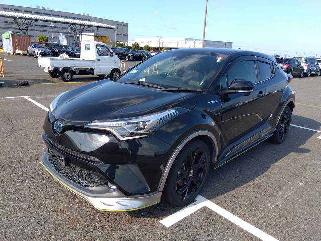 
								TOYOTA CH-R G MODE NERO BODY KIT 2019 full									