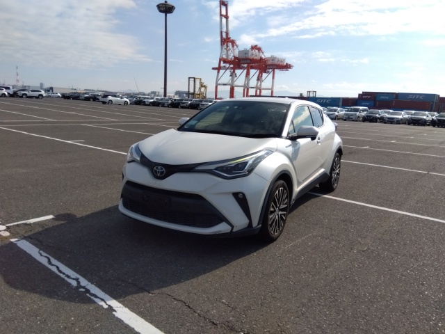 
								TOYOTA CHR HYBRID 2019 full									