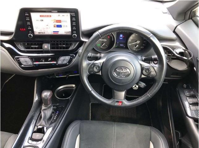 
								Toyota CHR HYBRID HYBRID S GR SPORTS TRD  2019 full									