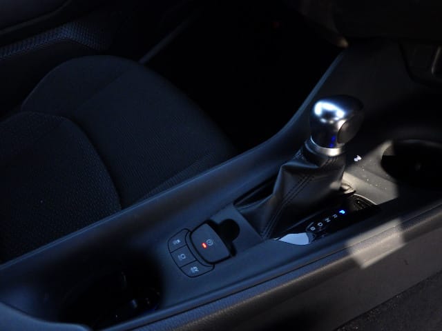 
								Toyota CHR HYBRID S Led 2019 full									