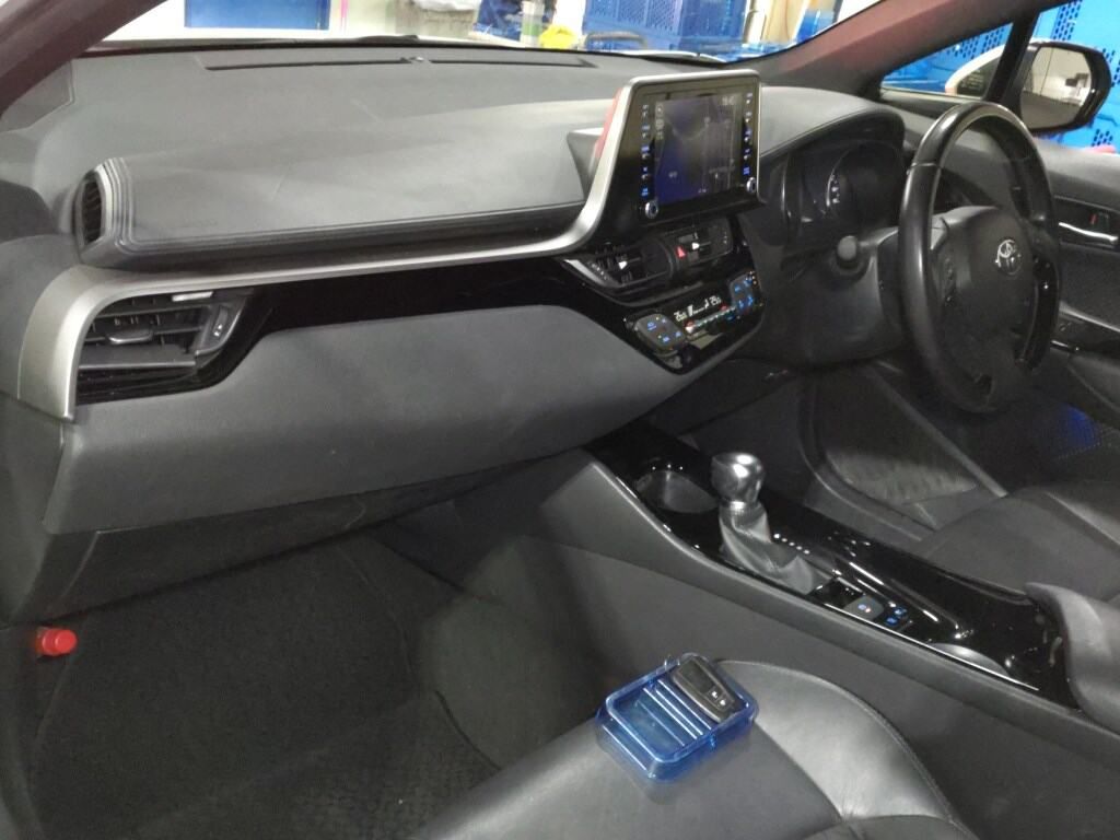 
								Toyota CHR HYBRID G Mode Nero 2020 full									