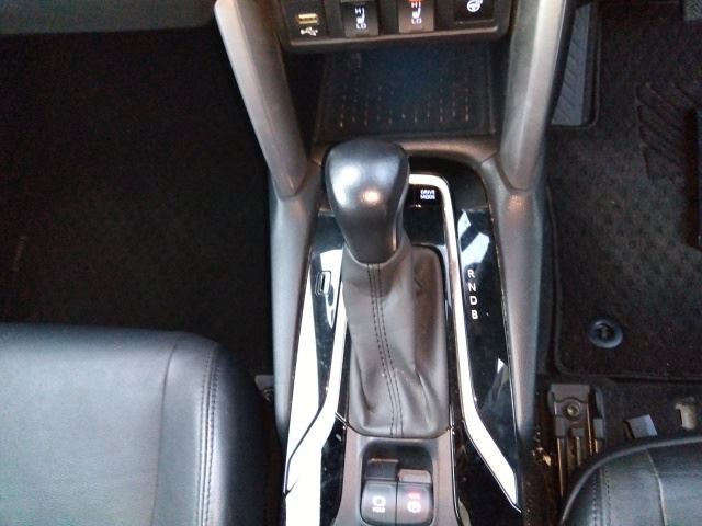
								Toyota Corolla Cross HYBRID 2021 full									