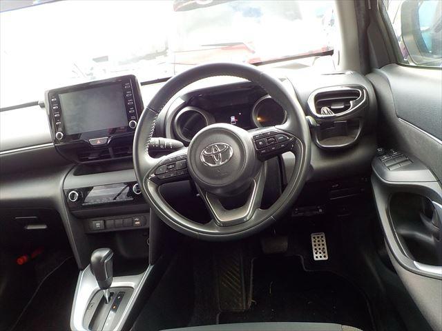 
								Toyota Yaris Cross G HYBRID 2021 full									