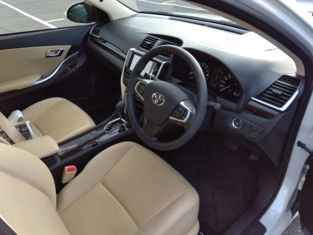 
								TOYOTA PREMIO FL LED NON HYBRID 2018 full									