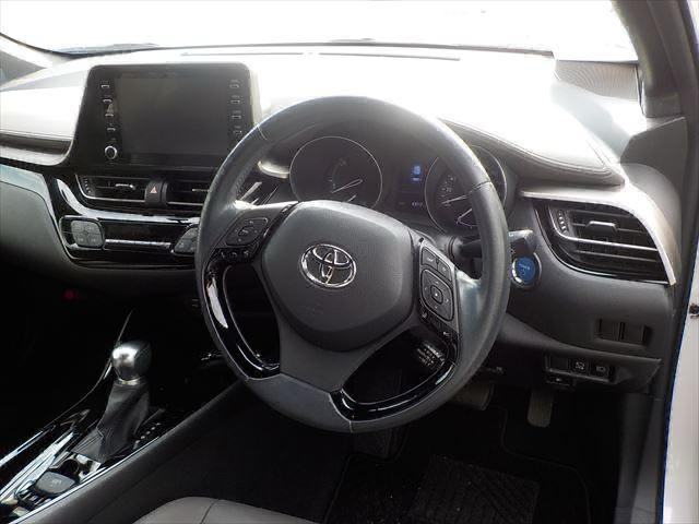 
								TOYOTA CHR HYBRID 2020 full									