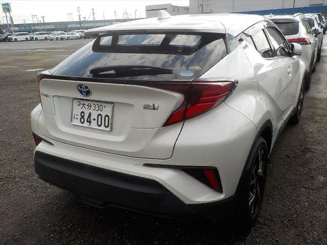 
								TOYOTA CHR HYBRID 2020 full									