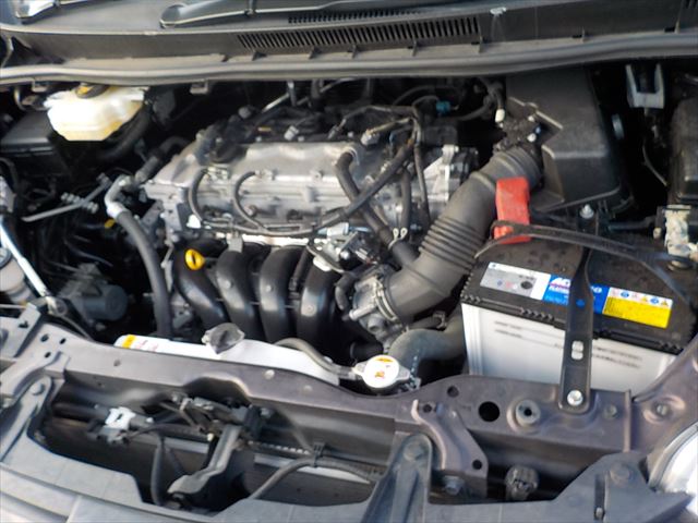 
								TOYOTA NOAH NON HYBRID 2021 full									